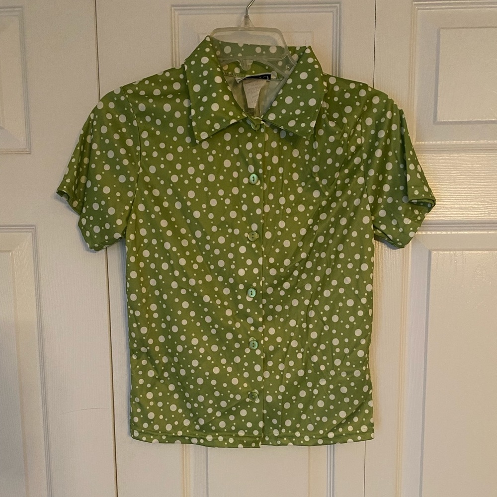Vintage Uptown Girl Cropped Green Polka Dot Button Top Women’s size Medium